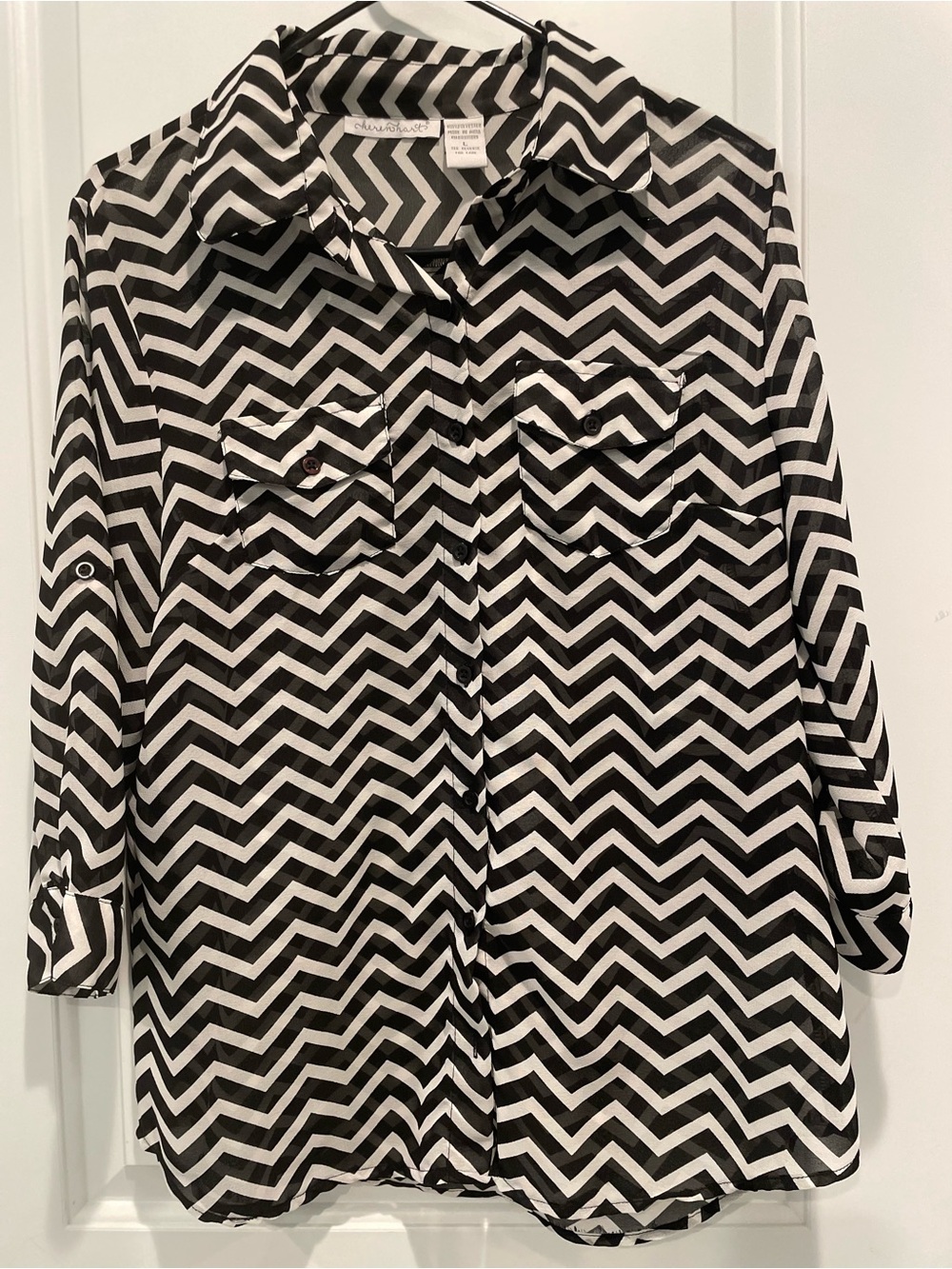 KEREN hart Black & White Chevron Button-Down Shirt